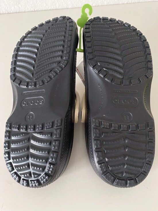 Crocs‎ Day Of The Dead Classic Clogs Skull 212109-0C4 Dia De Muertos Men’s Sz 11